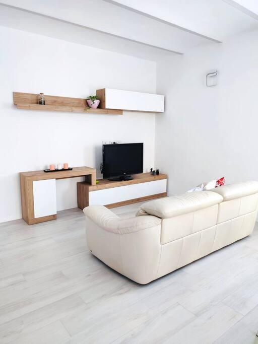 Ambroeus Apartmens Casa Spaziosa In Centro Paese Inzago Екстер'єр фото